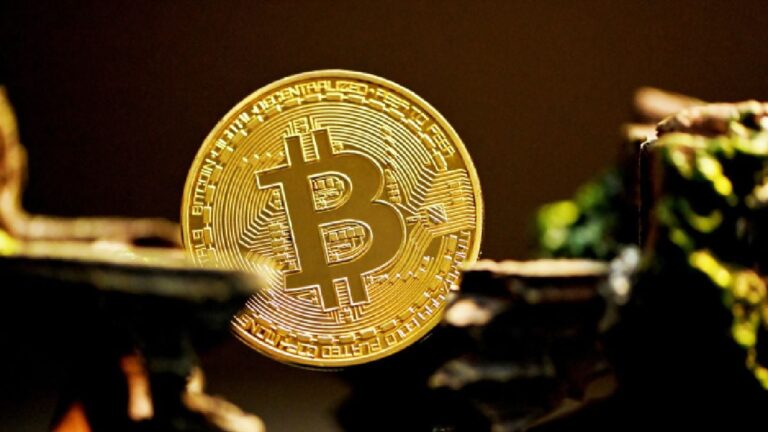 Crypto Market in Profit, Bitcoin down More than 3 Percent-lattestnews24