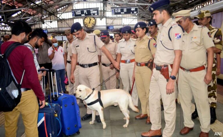 Conspiracy to terrorize Mumbai again! Police on alert after terrorist attack alert, security drill in markets