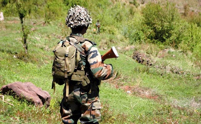 J&Ok: 2 terrorists killed, 4 military personnel and a police officer injured in Kulgam encounter