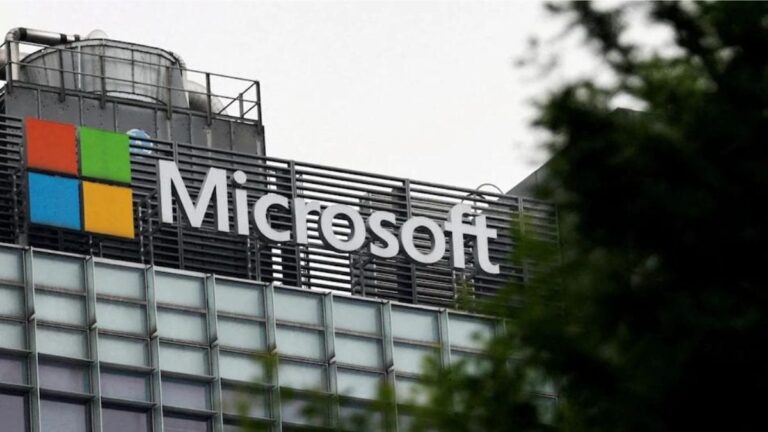 Microsoft में फिर छंटनी, इस विभाग से हुई 2.5 हजार कर्मचारियों की छुट्टी!