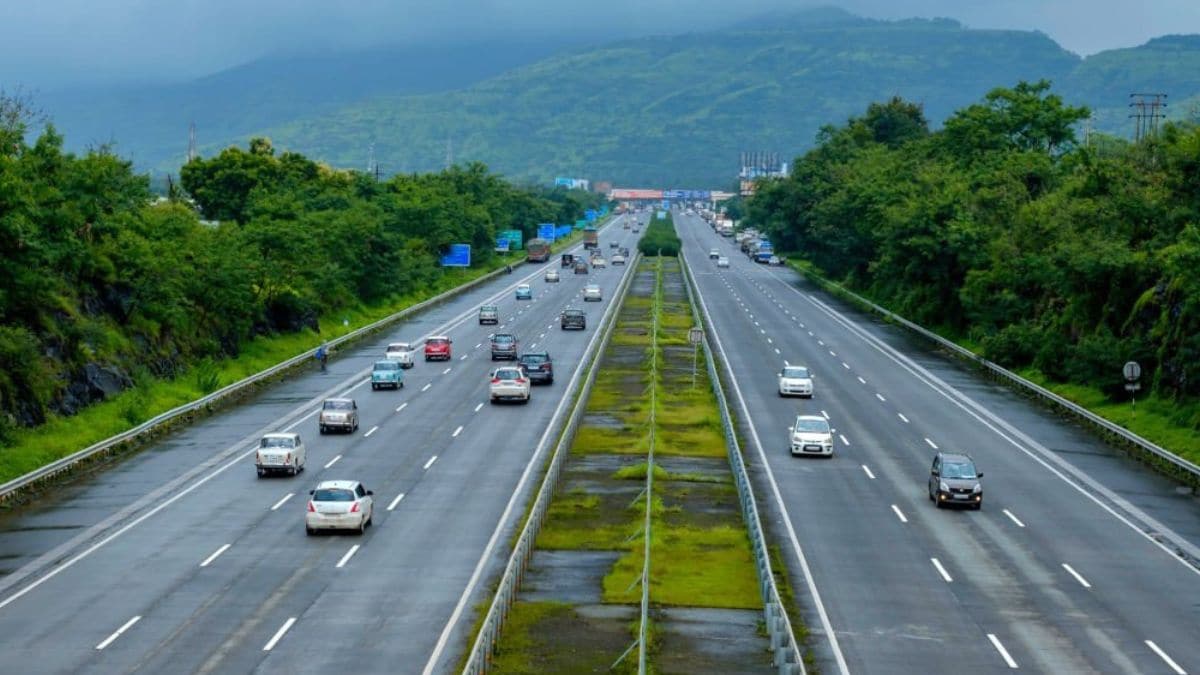 GPS Toll System: टोल अब GPS से कटेगा, 20 किमी तक फ्री यात्रा, जानें नए नियम