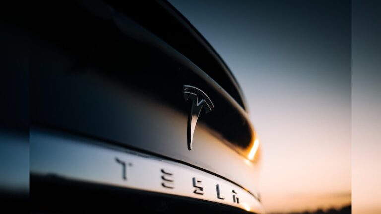 Tesla, Tesla logo