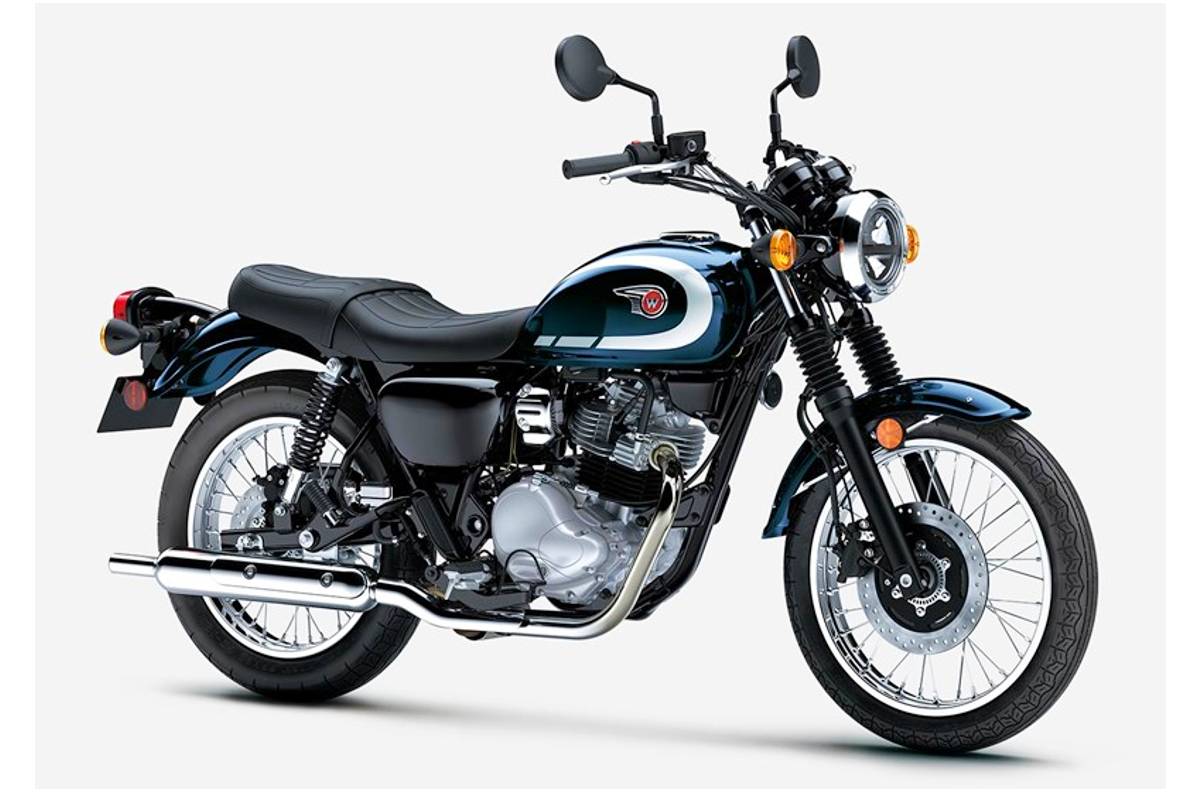 The Kawasaki W230 is a small retro bike that uses the same engine as the KLX 230 S dualsport.