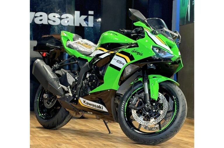 Kawasaki Ninja ZX-6R price, new colour, delivery, waiting period