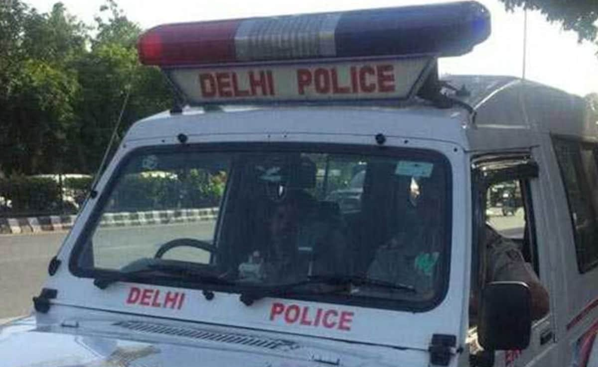 Explosion in Rohini, Delhi, no casualties, police engaged in investigation