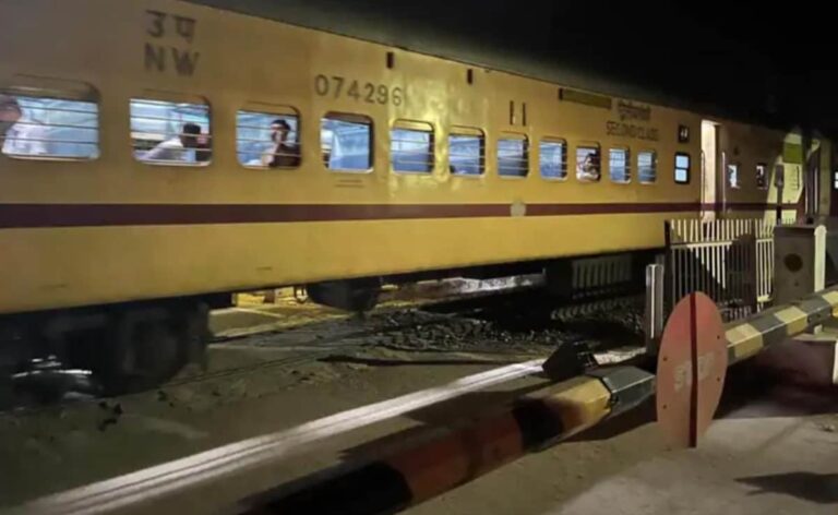 Tractor trolley collides with train in Rajasthan, major accident averted