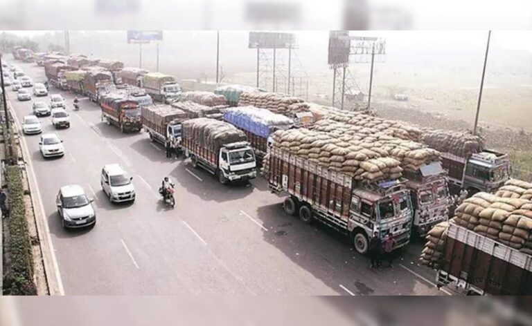 Delhi: Commercial vehicle owners may soon get challans on WhatsApp