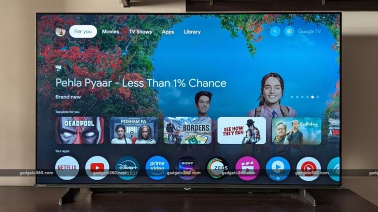 Amazon की फेस्टिव सेल में स्मार्ट TVs पर 65 प्रतिशत तक डिस्काउंट