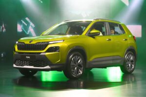 Skoda Kylaq vs Kushaq sales expectation, market positioning, Kushaq facelift