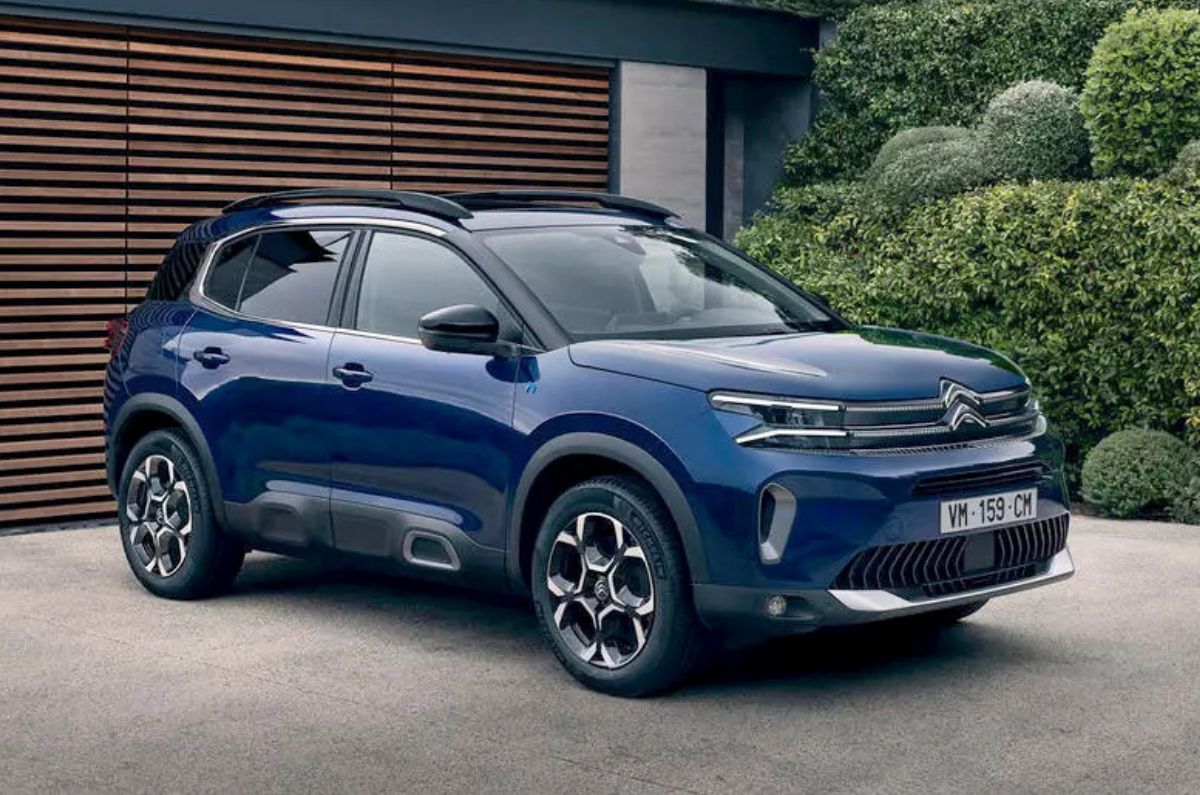 Citroen C5 Aircross price, base trim discontinued, features and mileage