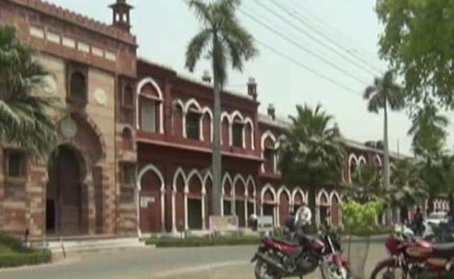 Is Aligarh Muslim University a minority institution? Supreme Court will give its verdict