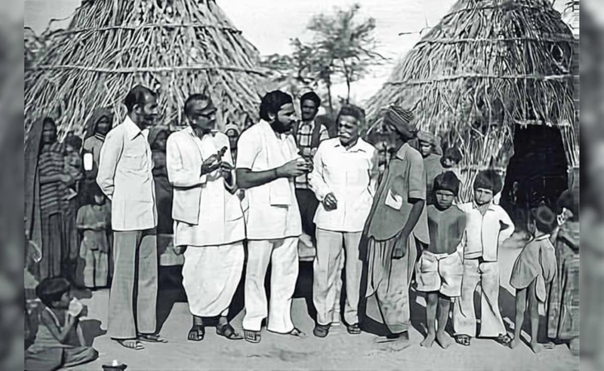 Those experiences of Prime Minister Modi which gave him the opportunity to understand the struggle of tribals