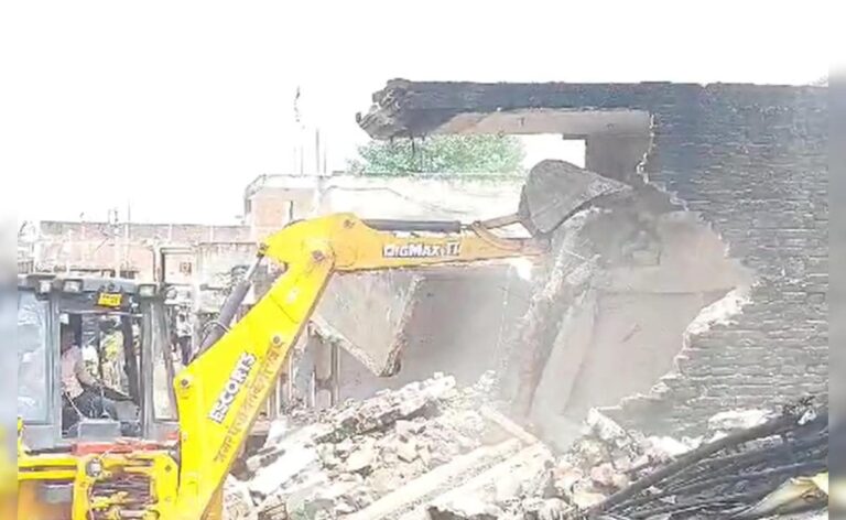 'You cannot demolish someone's house overnight...' Supreme Court reprimands Yogi government on bulldozer action