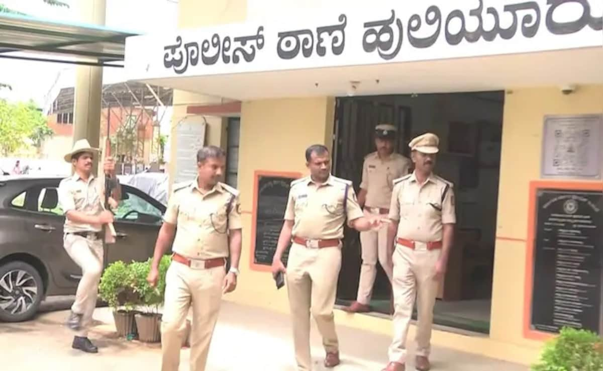 Karnataka: Yoga teacher escaped after burying him alive, then this is how the woman saved her life